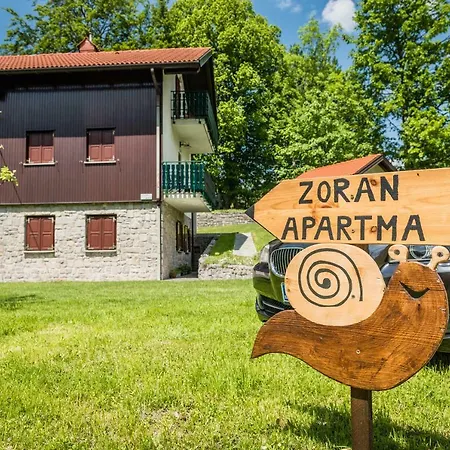 Apartma Zoran * Lokve
